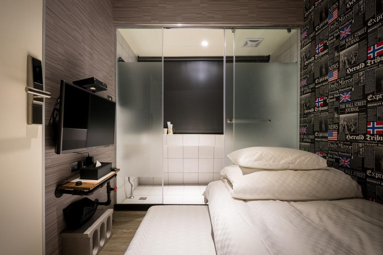 The Cole Hotel Taipei Bagian luar foto