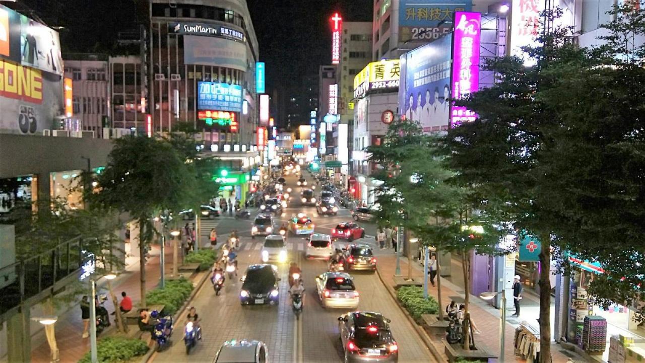 The Cole Hotel Taipei Bagian luar foto